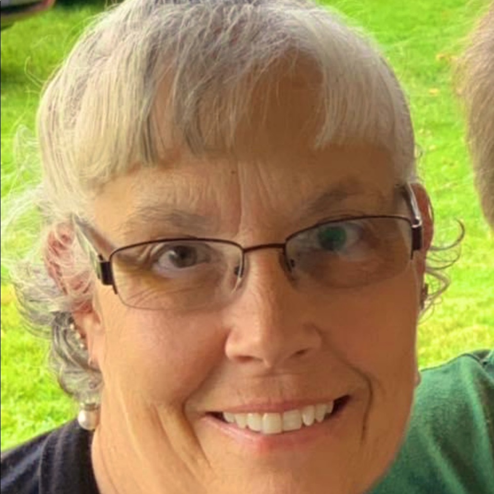 Meet your Posher, Deb